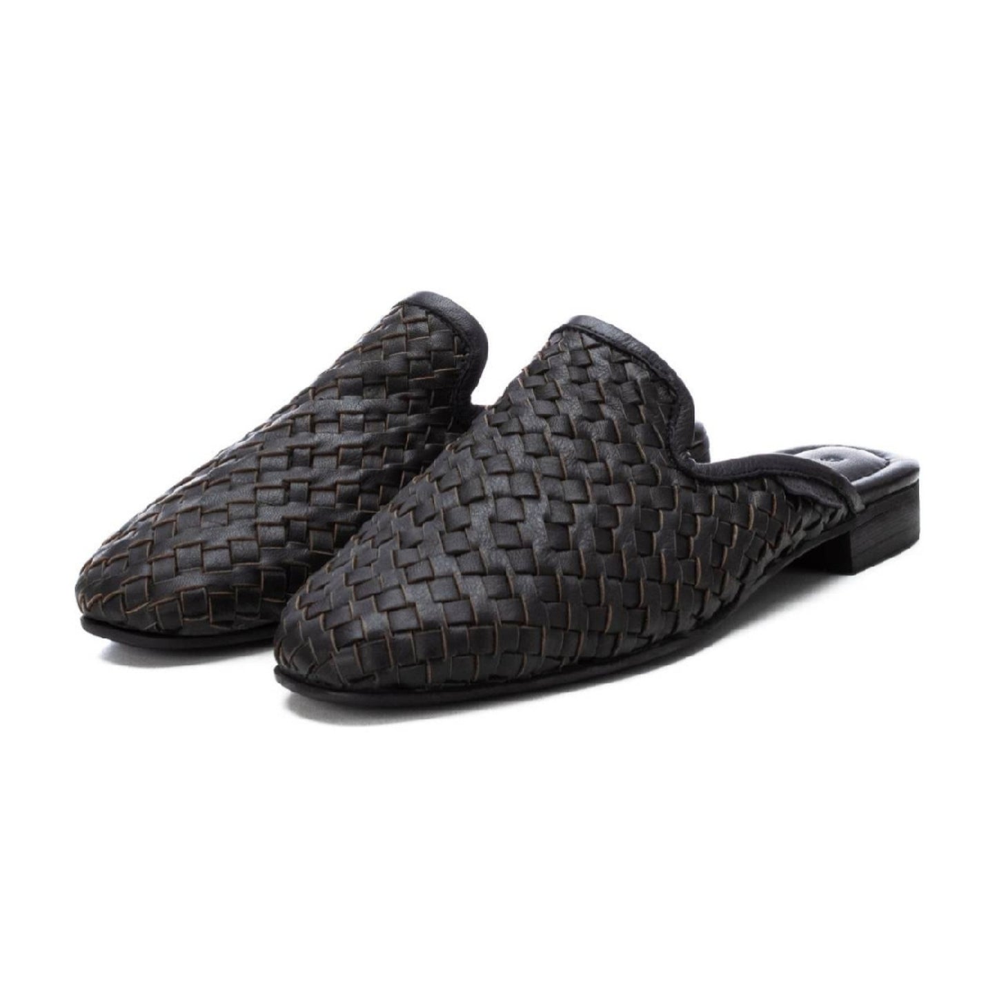 Carmela 161273 Woven Black Slip-on