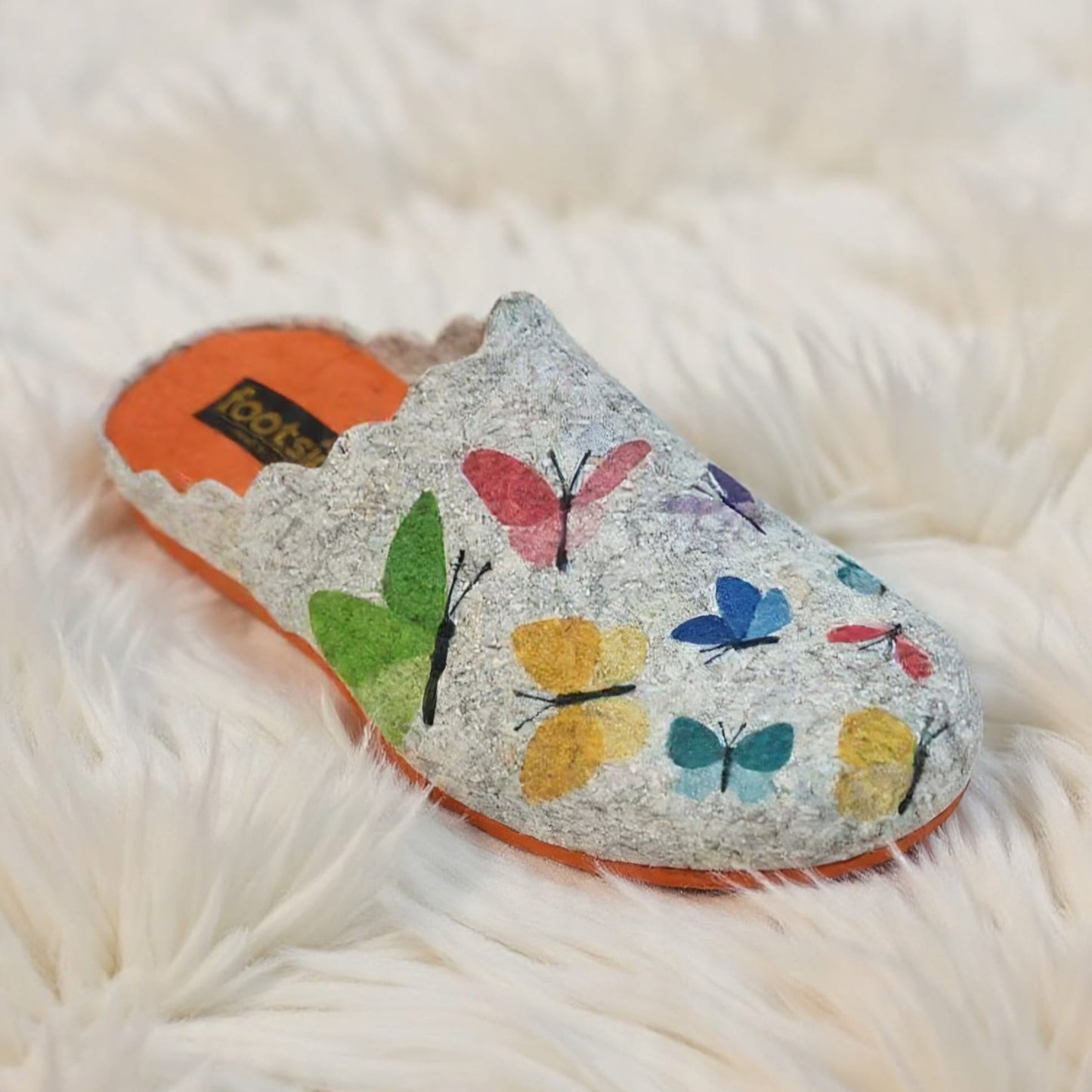 D84 Ser23V-282  Butterfly print felt mule slipper