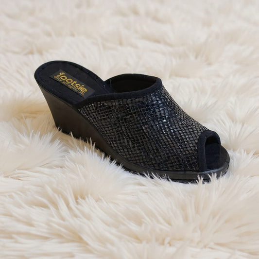 Footsie101 CA-243478F Snake print slipper peep toe