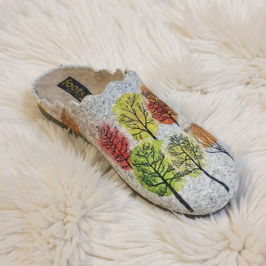 D84 Ser 249 Tree design felt mule slipper