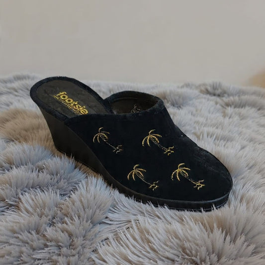 CA 14388-B20F High wedge palm tree design close toe slipper