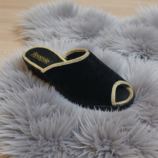 Footsie101 CB-24388GF Low wedge gold trim open toe slipper