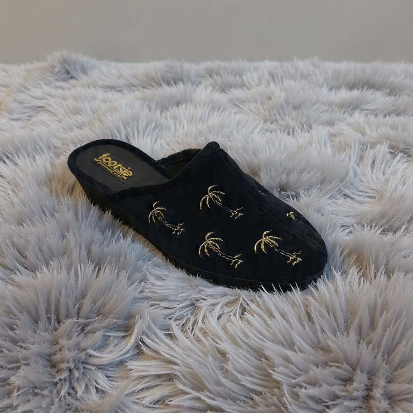 CB 14388-B20F Low wedge palm tree design close toe slipper