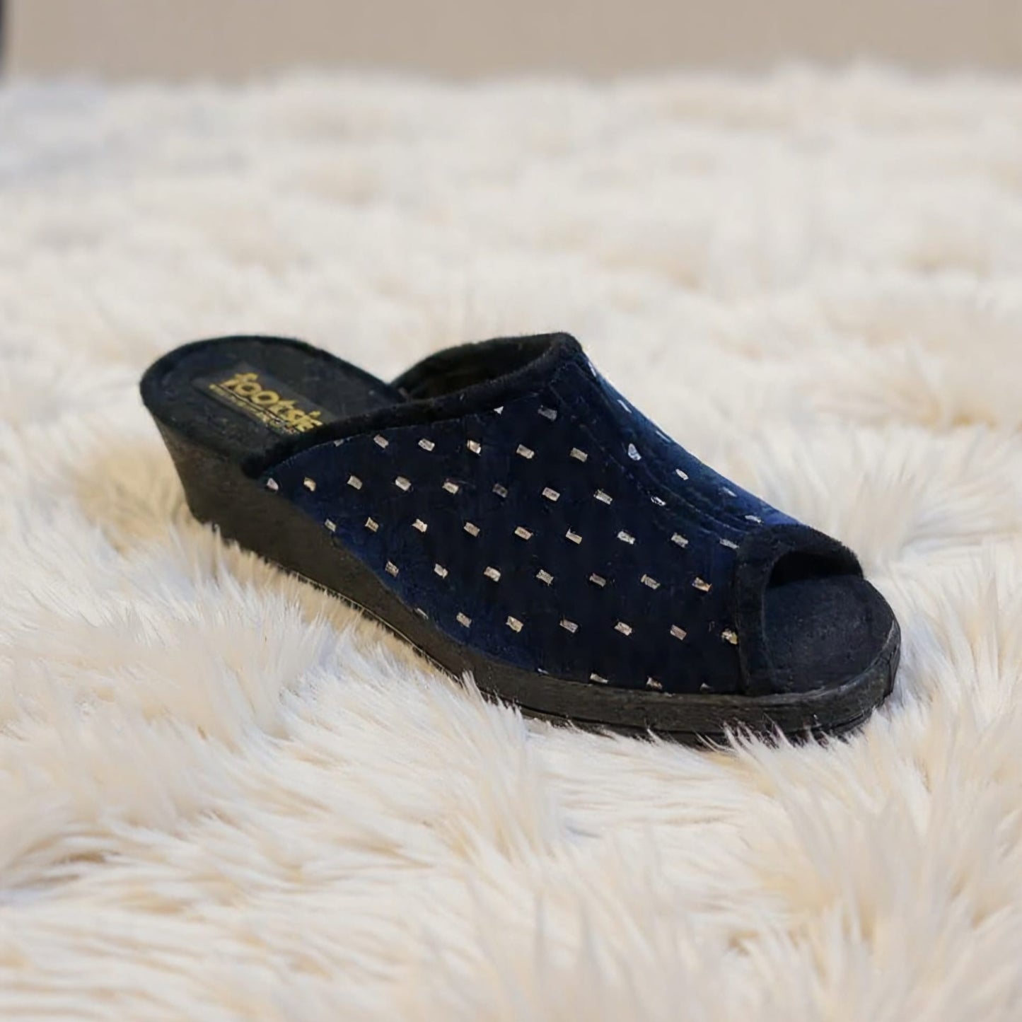 Footsie101 CB 24386F Low wedge navy gold design open toe slipper