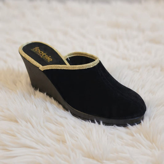 Footsie101 CA-14388GF High wedge gold trim slipper