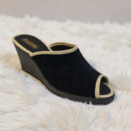 Footsie101 CA-24388GF High wedge gold trim open toe slipper