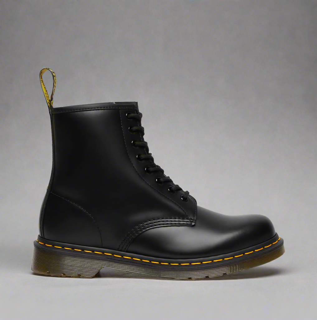 Dr Martens 1460 Smooth Leather Lace Up Boots - Black